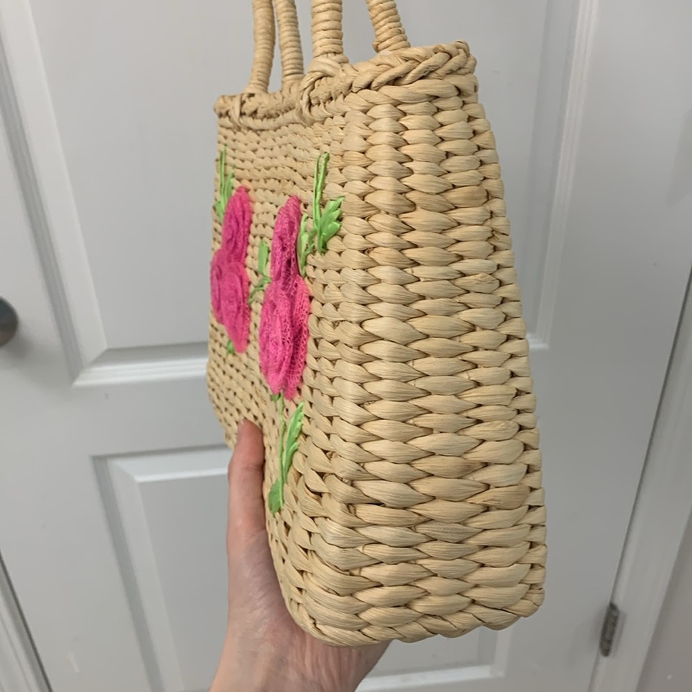 Mesh Flower Design Straw Bag - Picture 11 of 17